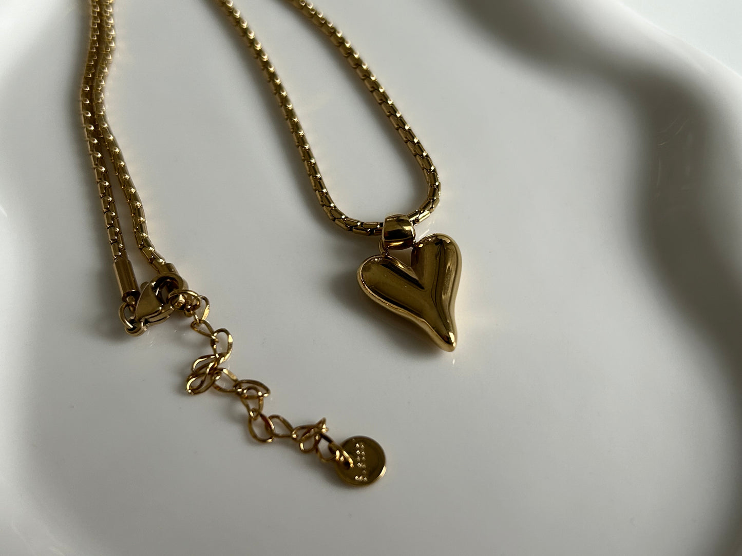 Heart Necklace Gold